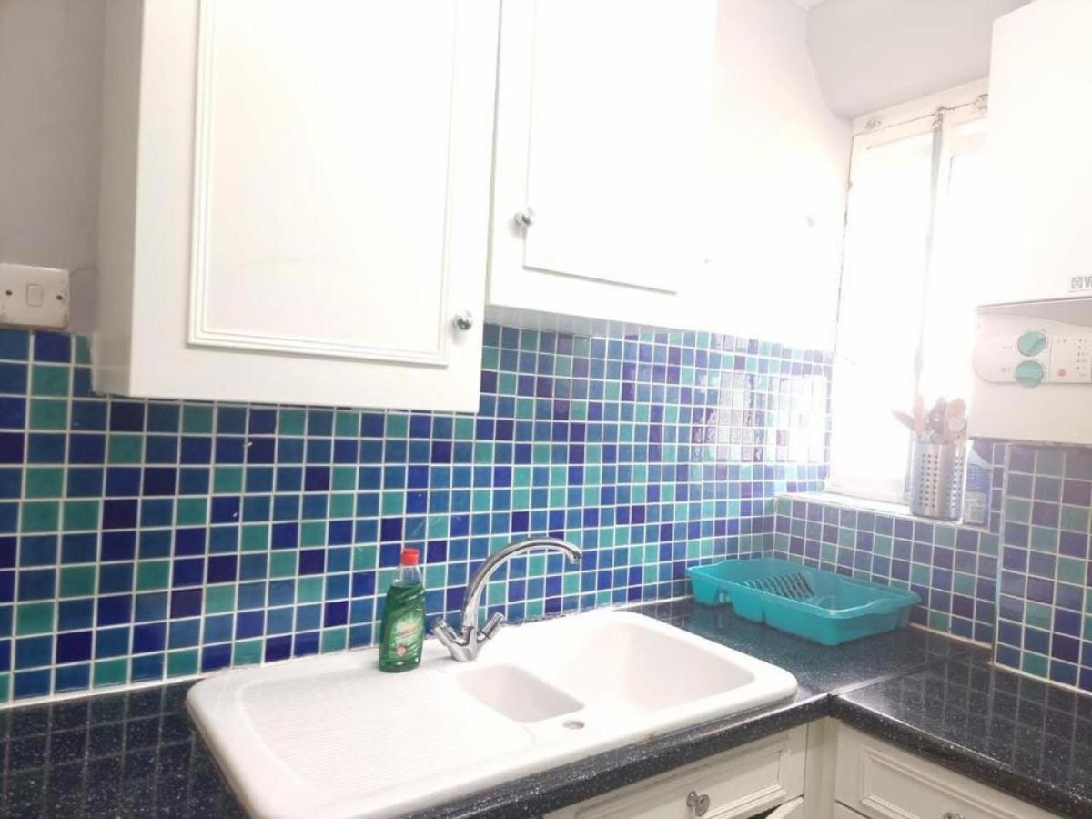 Apartament Beautiful 2 Bedroom Flat In Frampton Street Londra